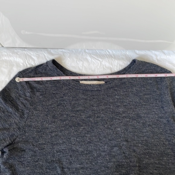 LOFT Sweater with long sleeves Color-Gray Size-Medium - Picture 6 of 13